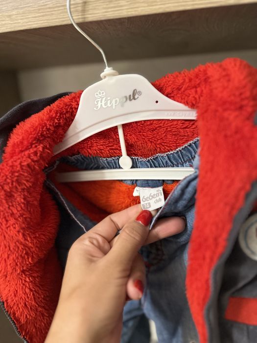 Зимни якета  6-9 месеца за момче- 5 лв