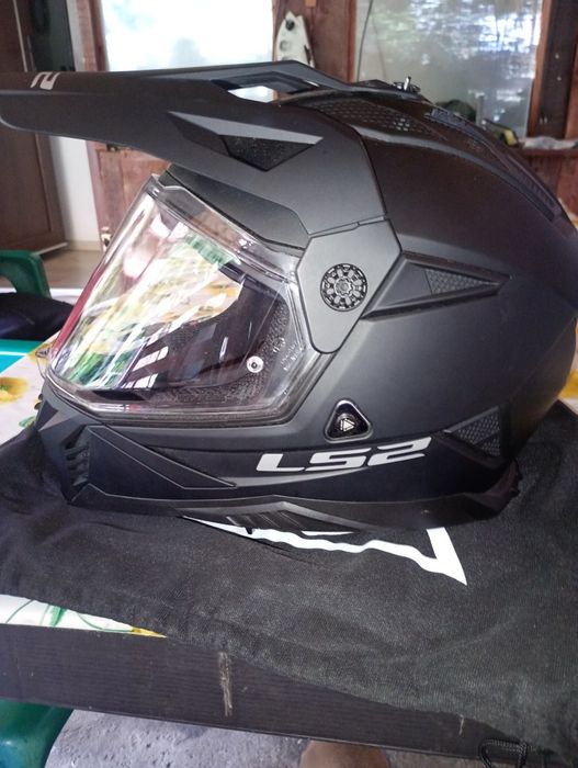 Casca moto pioneer 2 mărimea M nu fac prin livrare OLX.