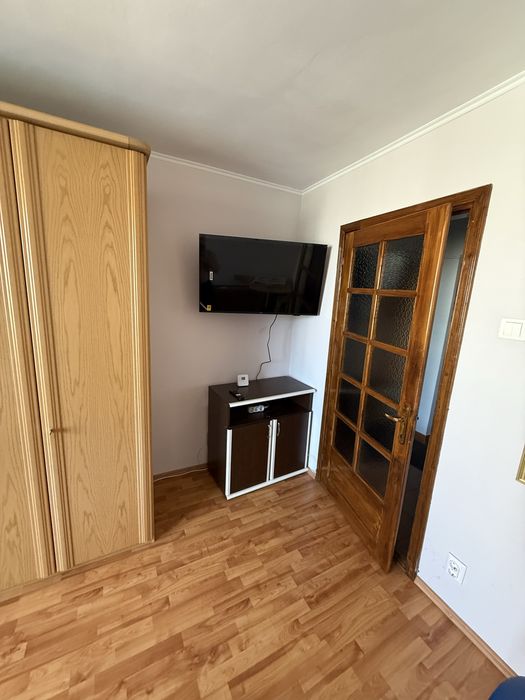 Se inchiriaza garsoniera in zona Zamca!