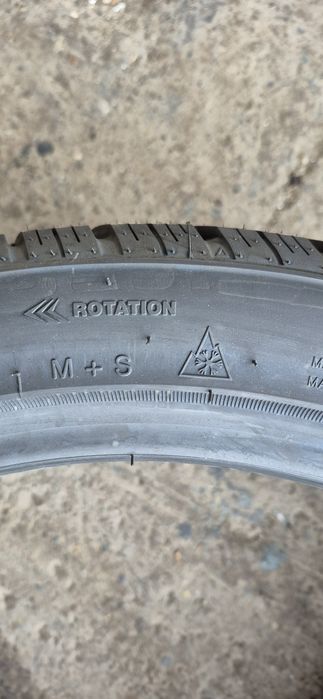 4 anvelope iarna noi Rockblade 235/40/18.Pretul este pe bucata.