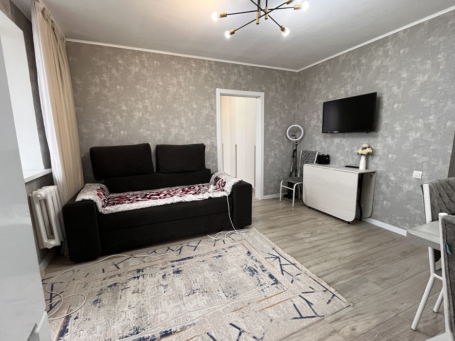 Продам 2 комнатную квартиру