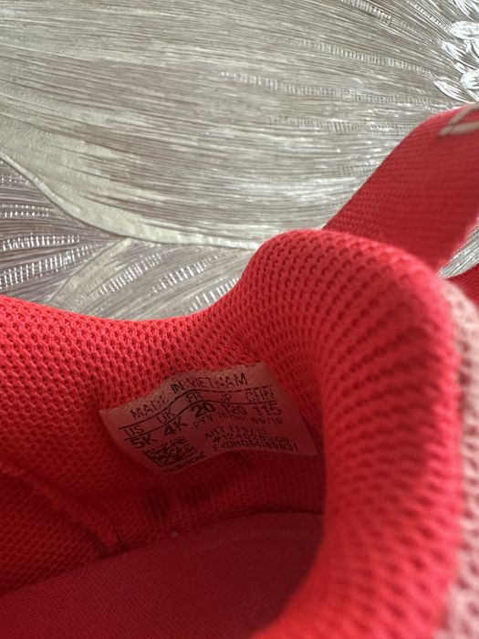 Детские кроссовки Adidas