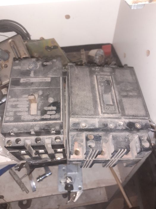 Рубильник автомат