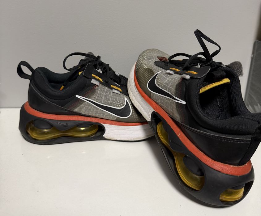 Маратонки NIKE AIR MAX