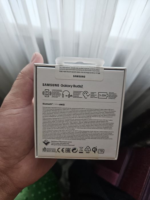 Наушники Samsung buds 2 новые