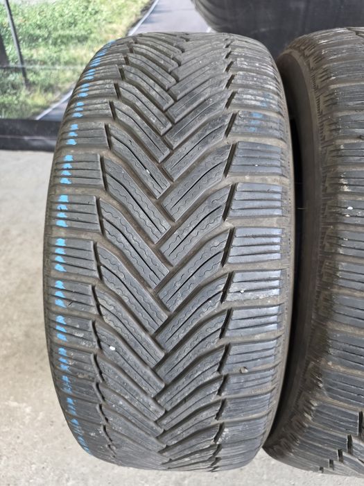 225/50/17 MICHELIN 4бр