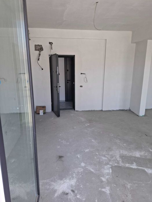 De vanzare urgent Apartament 2 camere Mamaia Nord