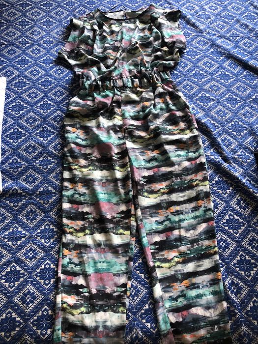 Дамски летни панталони и гащеризони