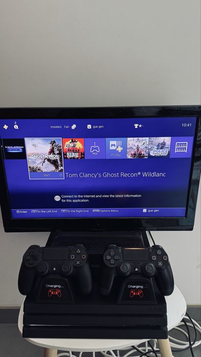 Ps 4 Slim 1T + 2 controlere+ stand încarcare/racire