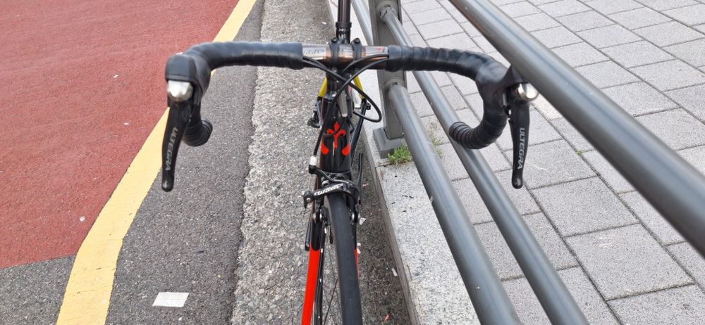 Продам карбоновый шоссейник Wilier Triestina GTR