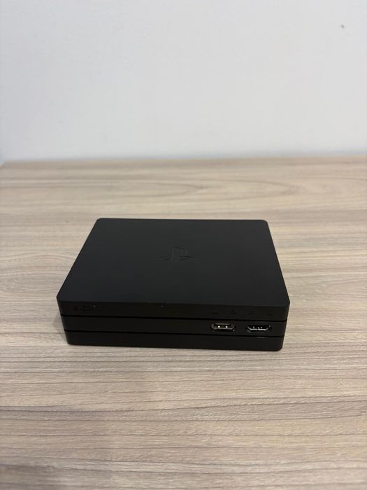 Vând PS  VR + controllere