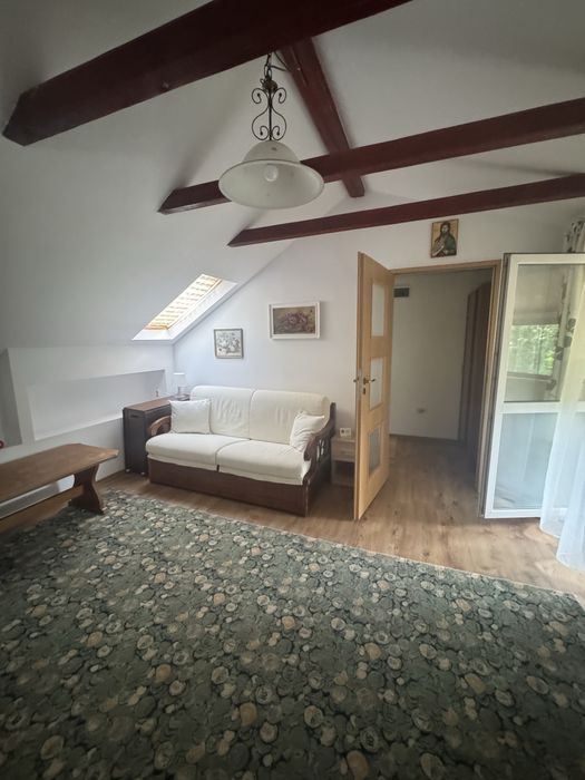 Apartament cu terasă