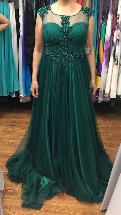 Продается вечернее платье Турция