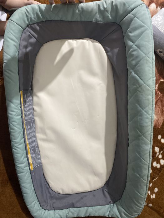 Продам кроватку детскую от 0