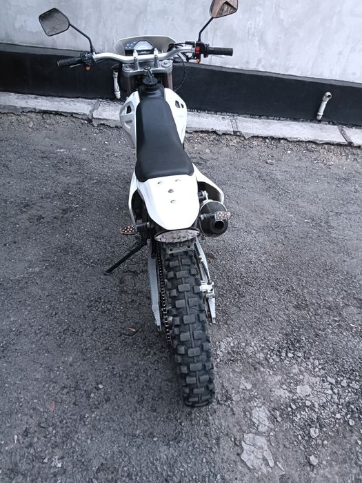 Эндуро 250 кубов