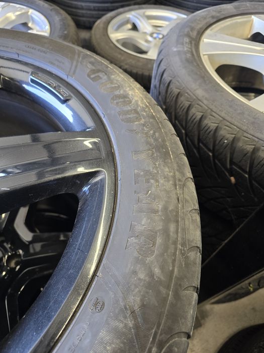 2 Броя 285/45/20 Goodyear 5,6mm