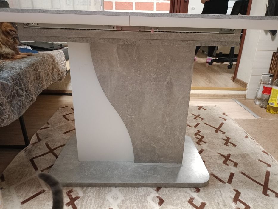 Трапезна разтегателна маса