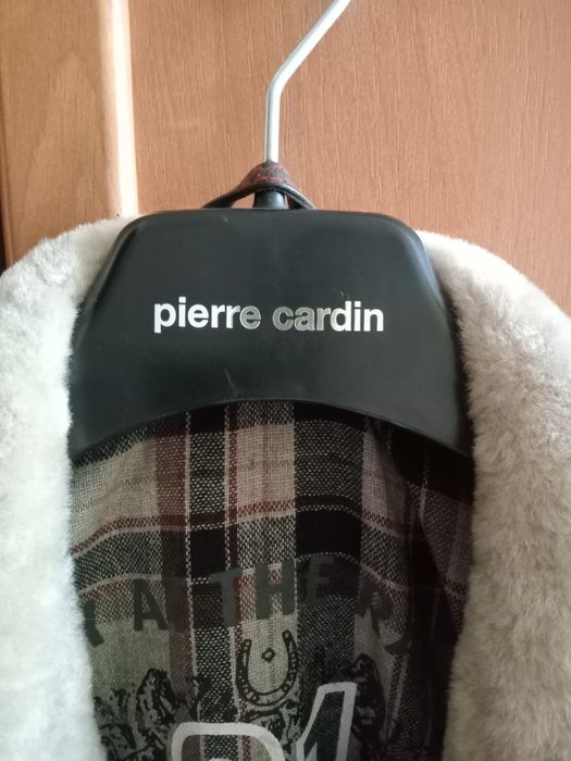 Продам брендовую  кожаную куртку Pierre cardin
