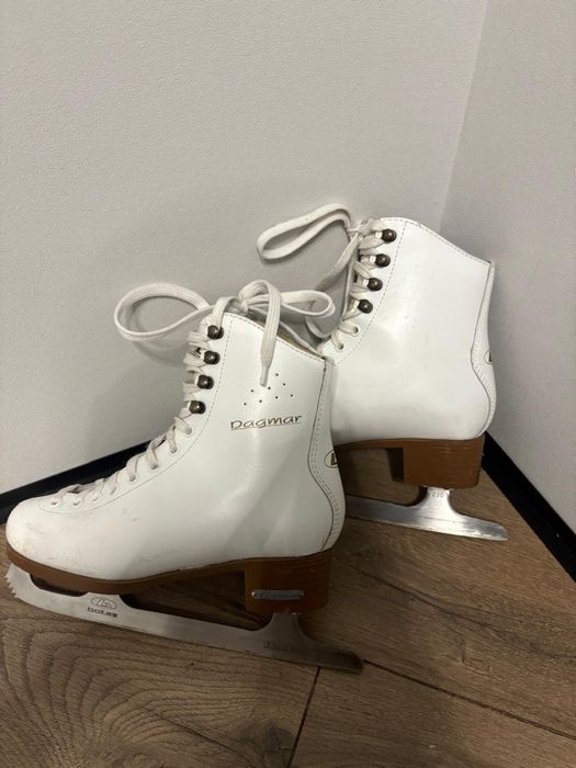 Коньки для фигурного катания