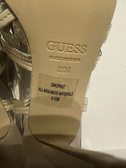 Pantofi cu toc stiletto Guess