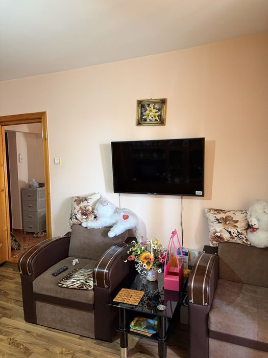 Vand apartament 2 camere