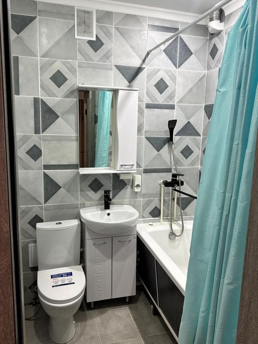 Продам 2 комн квартиру в ДСРЕ