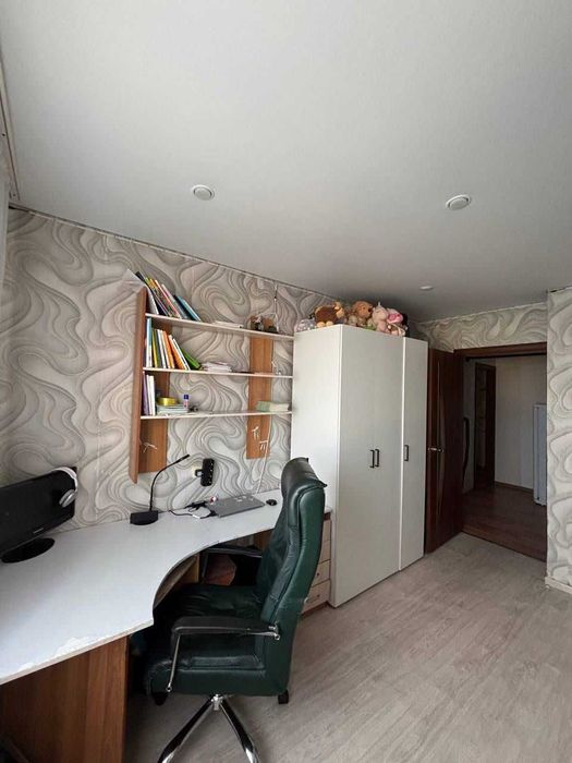 Продам трехкомнатную квартиру новой планировки в 20 мкр