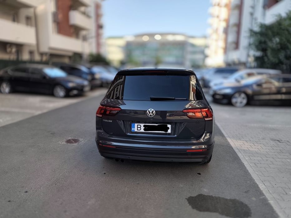 VOLKSWAGEN Tiguan 2020 — imagine 3