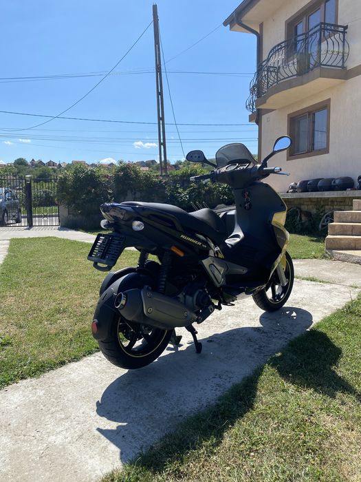 Gilera runner 125 ( piaggio)