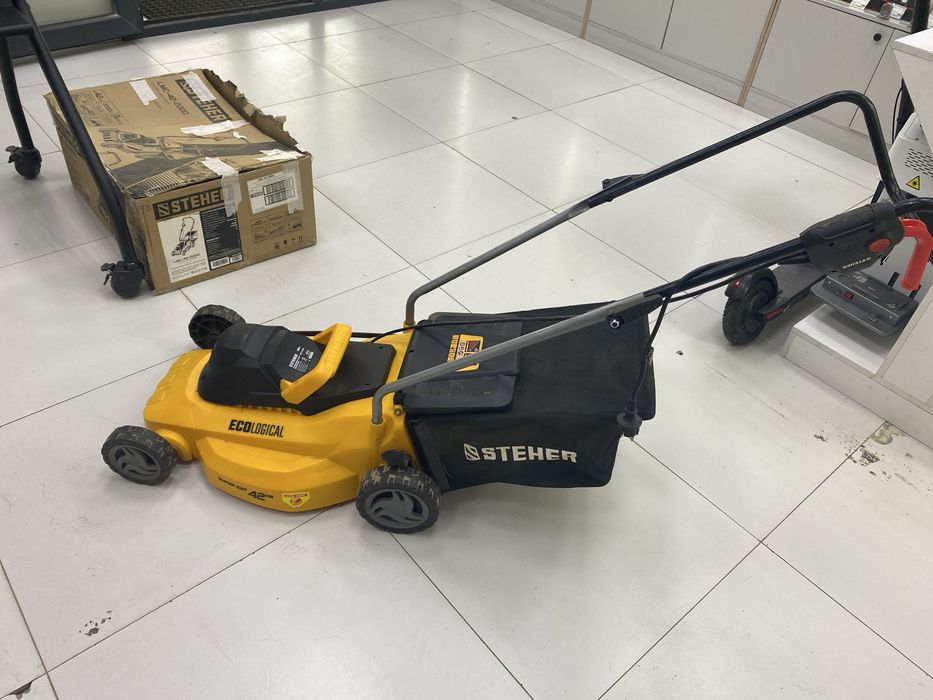 Газонокосилка Steher 2000w (p25)
