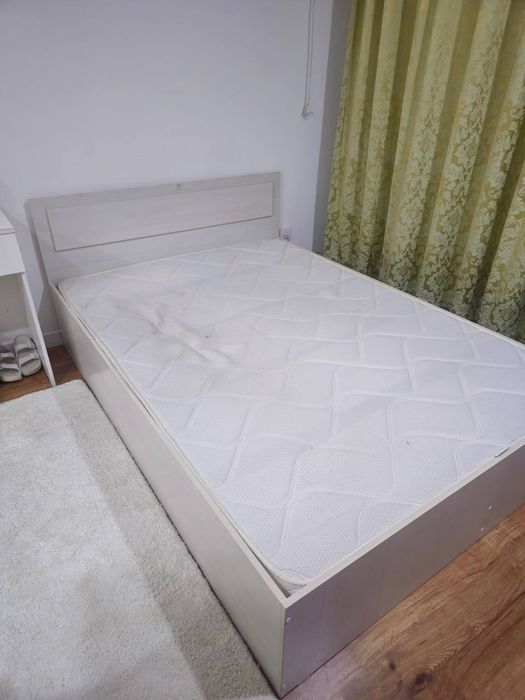 Продам кровать 1,5м*2м