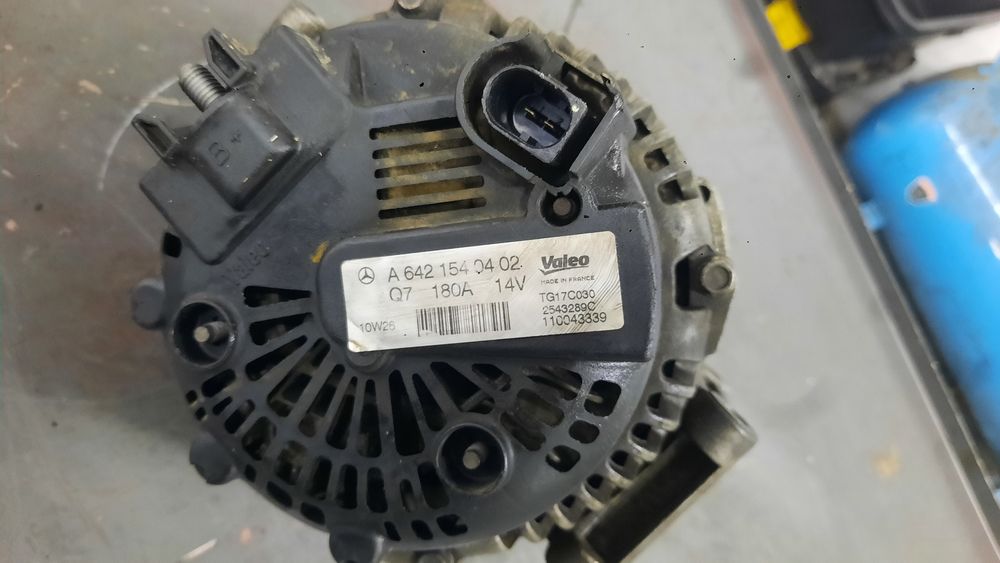 Alternator Mercedes 3.0