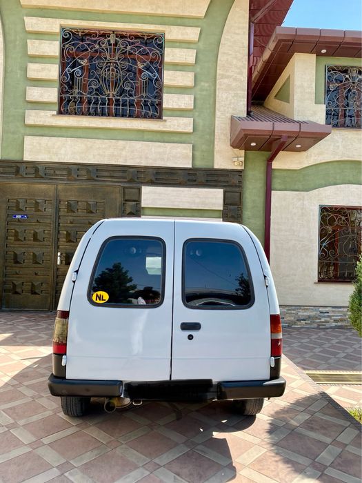 Срочно Продается Машина Ford Escort 1995