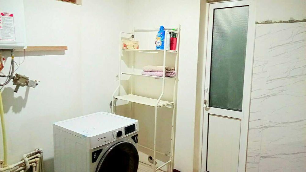 ПРОДАЕТСЯ ДОМ 4.5 СОТОК  4 ком на границе Ташкента  Кибрай рн