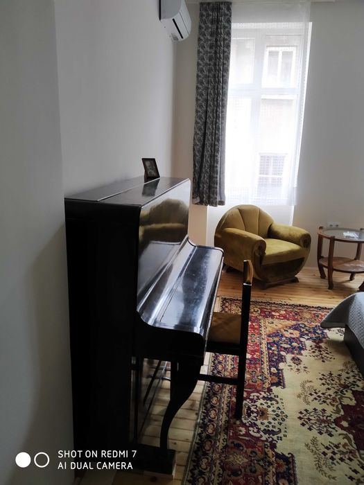 Дава се под наем Двустаен апартамент в София, Център - 58 кв.м за 648.21 € - Снимка #2