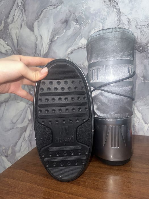 MOON BOOT оригинал