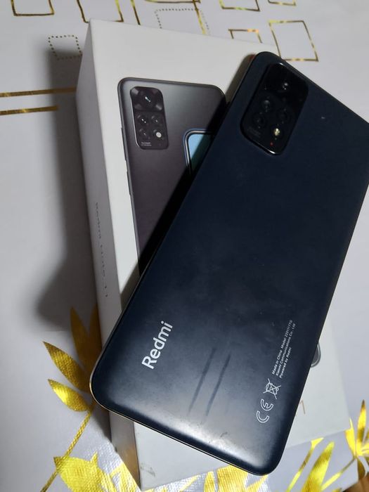 Продам Редми нот 11