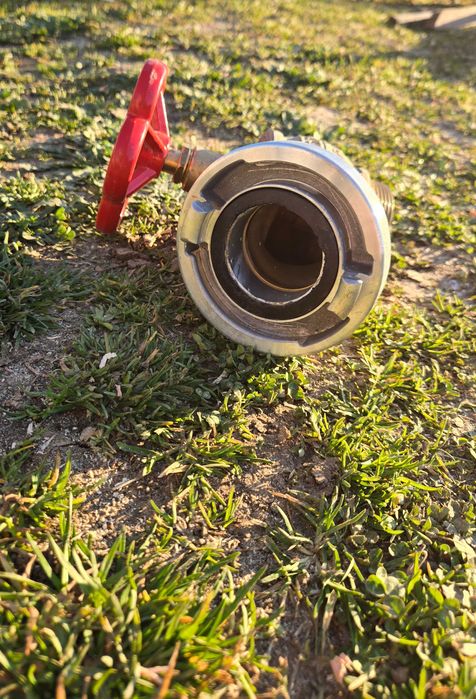 Valva hidrant de incendiu