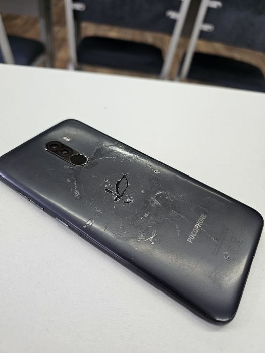 Pocophone f1 128gb