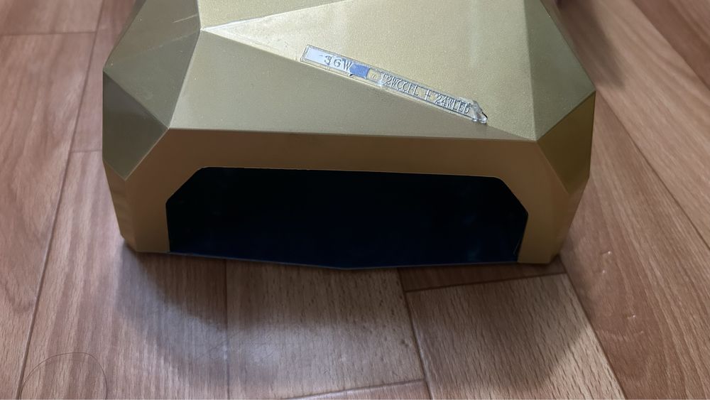 Лампа для маникюра