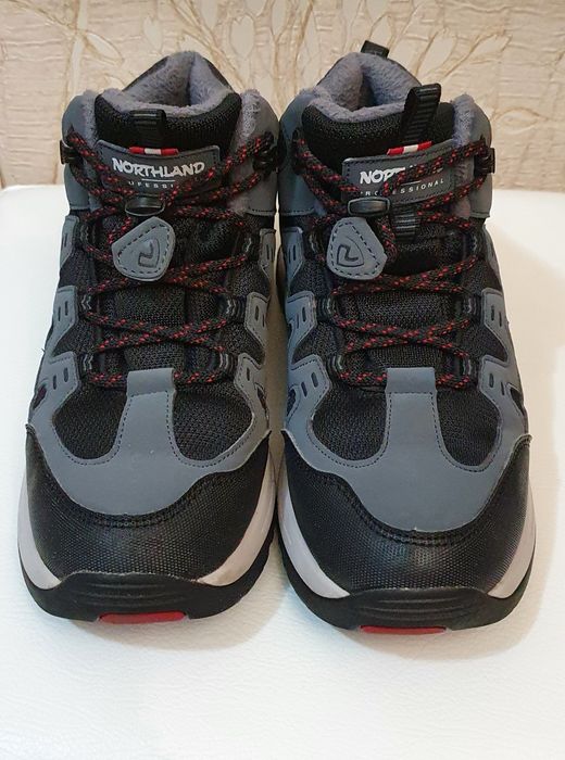 Ботинки на мальчика