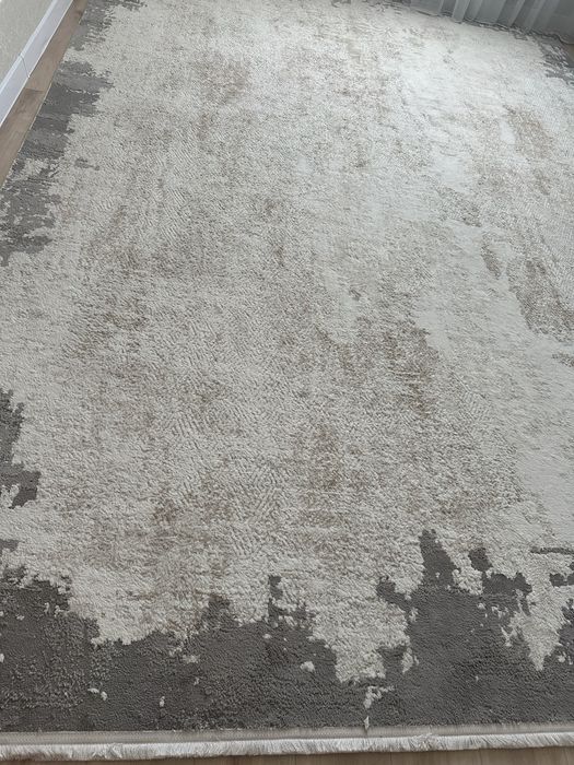 Продам ковер 300х400