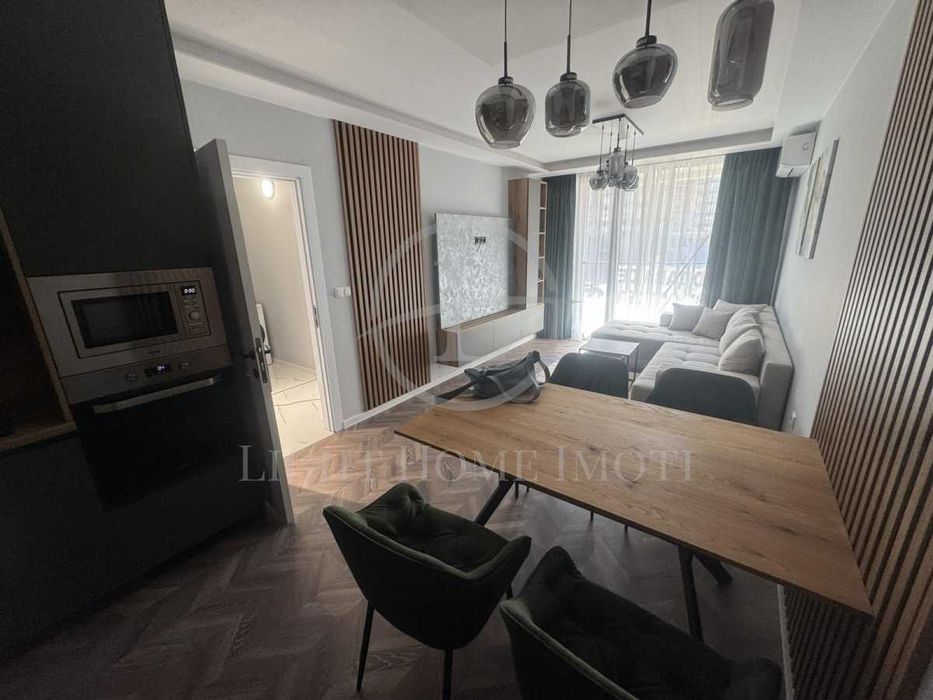 Продава се Двустаен апартамент в Пловдив, Христо Смирненски - 70 кв.м за 2072 €/кв.м - Снимка #2