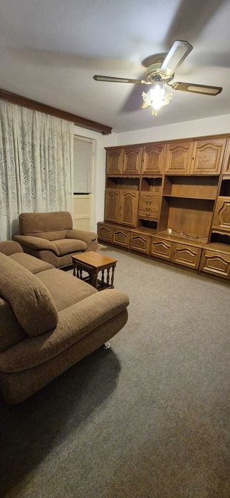 Vand / schimb apartament 3 camere zona Favorit Drumul Taberei sector 6