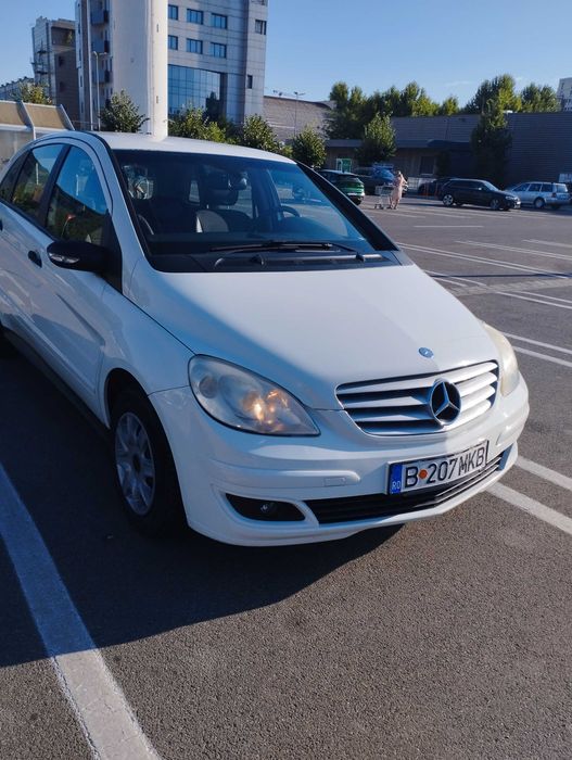 MERCEDES-BENZ B-Class