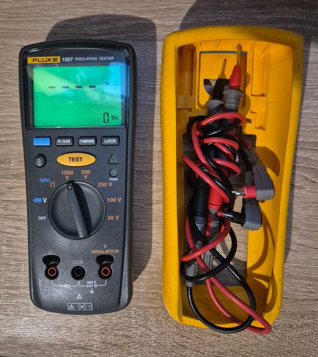 Fluke 1507 Multimetru