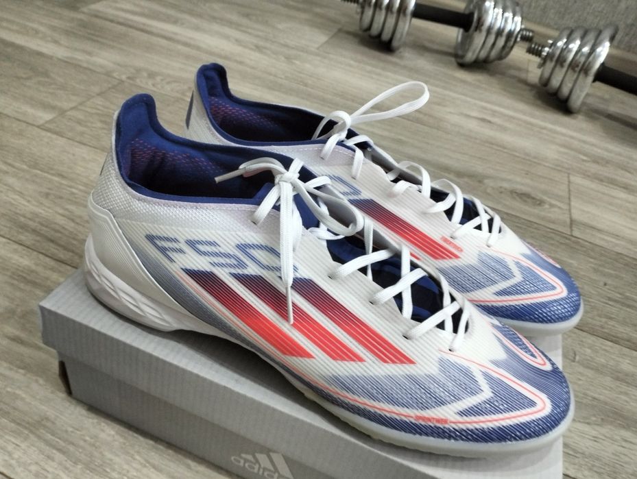 Сороконожки. Adidas F 50. 42-43* размер