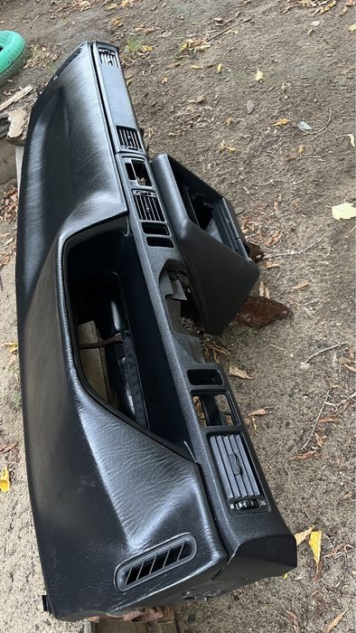 Панель Мазда 323 bg