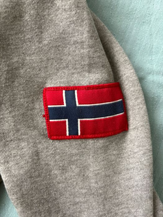 Суичър на napapajiri