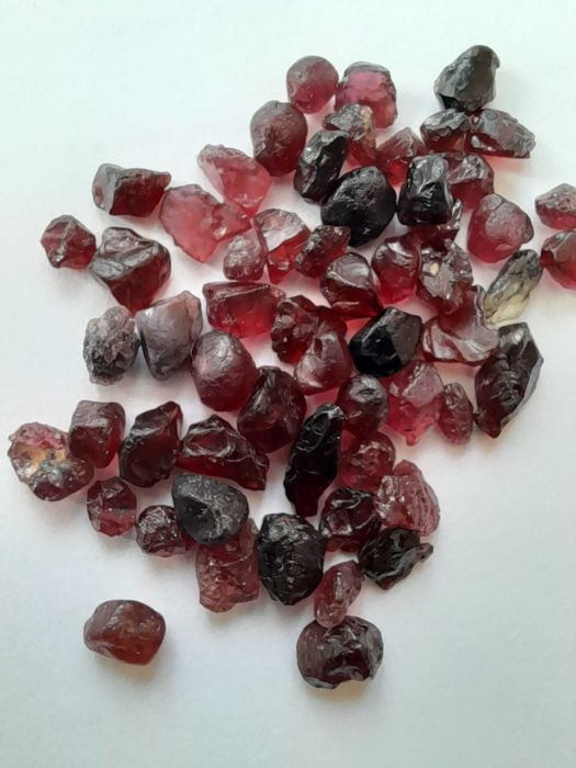 гранат алмандин 44,10 карата